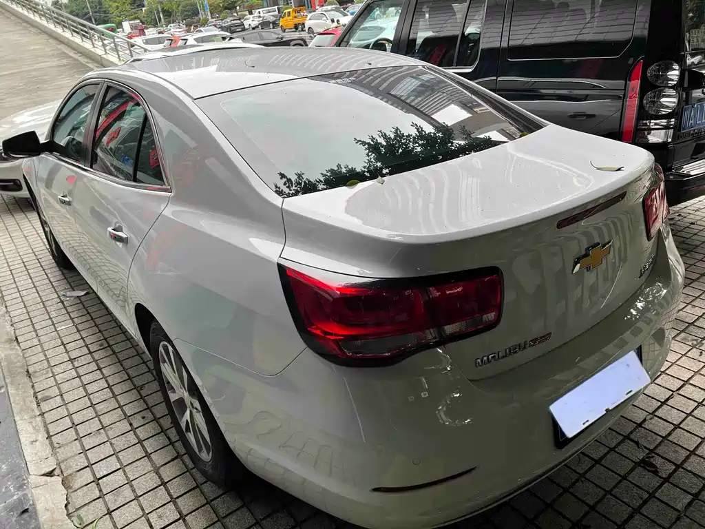 Chevrolet Malibu — миниатюра 2