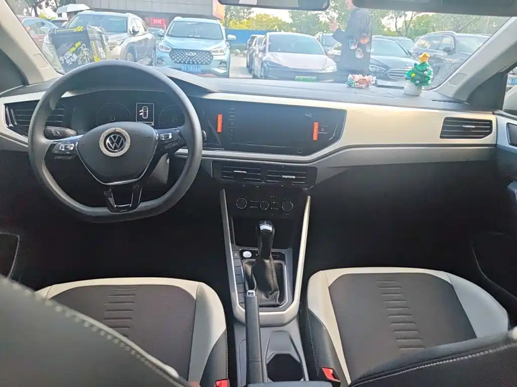 Volkswagen Polo — миниатюра 10
