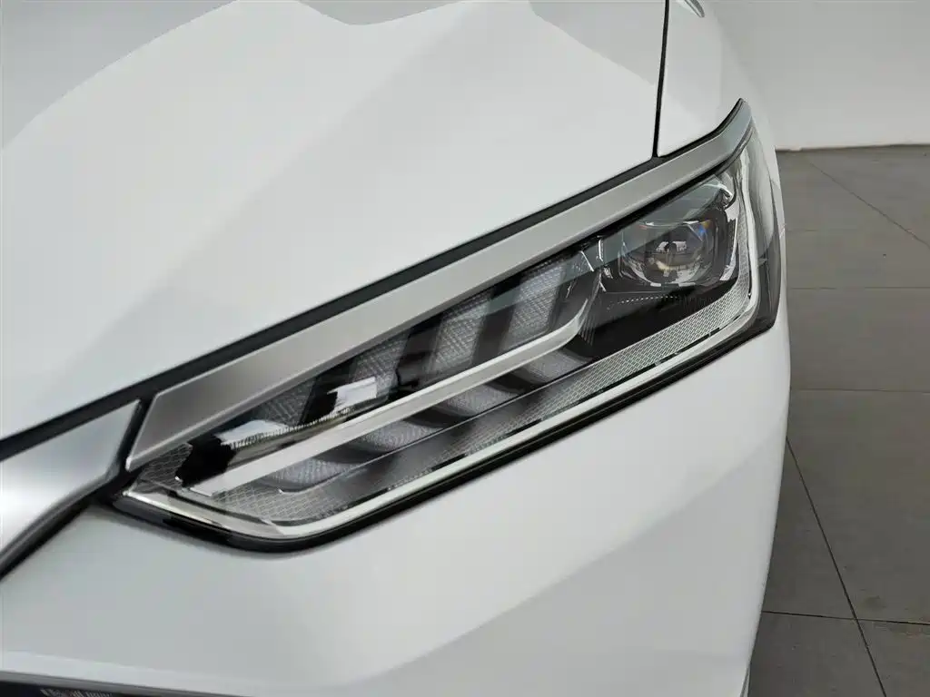 BYD Qin Plus PLUS 2023 Champion DM-i 55KM