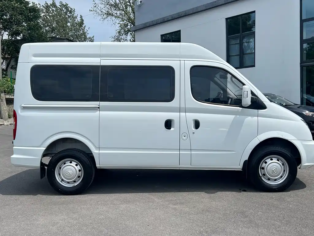 SAIC MAXUS XINTU V80