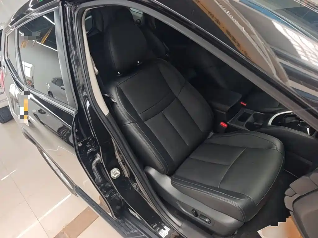 Nissan X-Trail — миниатюра 25