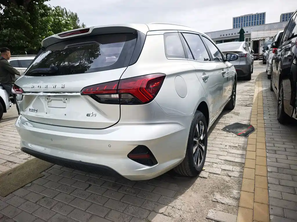 Roewe Ei5 — миниатюра 14