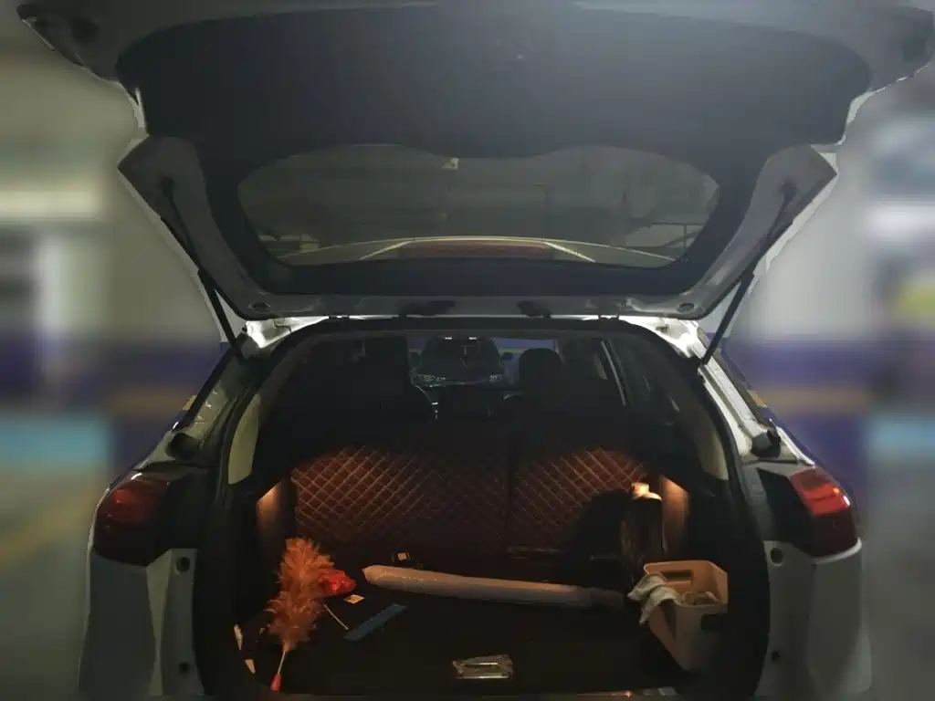 Geely Boyue — миниатюра 10