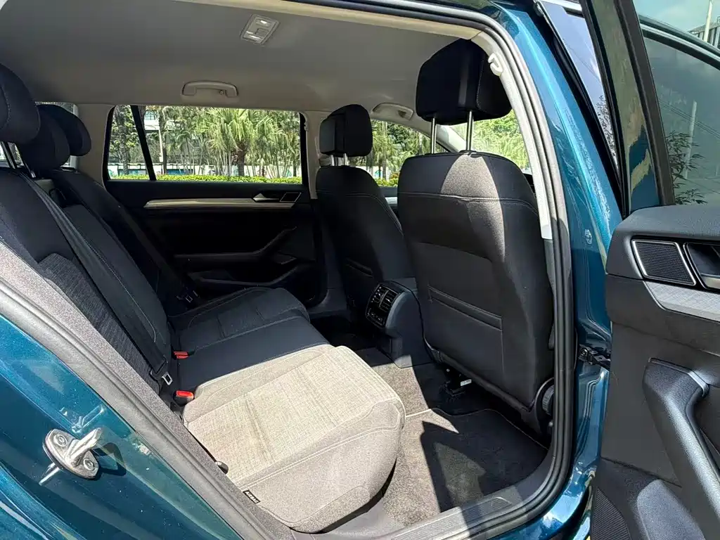 Volkswagen Viloran — миниатюра 10