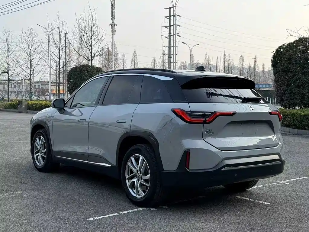 NIO NIO ES6