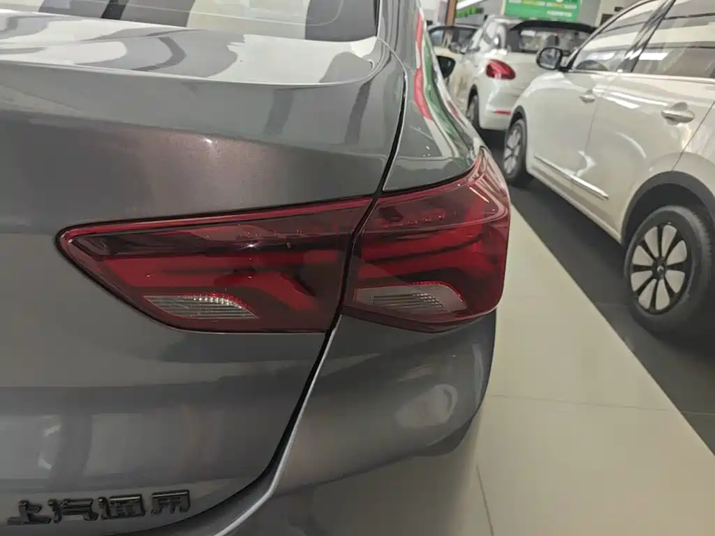 Chevrolet Cavalier 2020 Redline 325T AT
