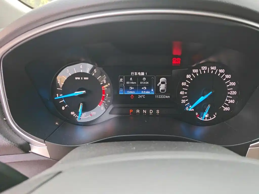 Ford Mondeo — миниатюра 12