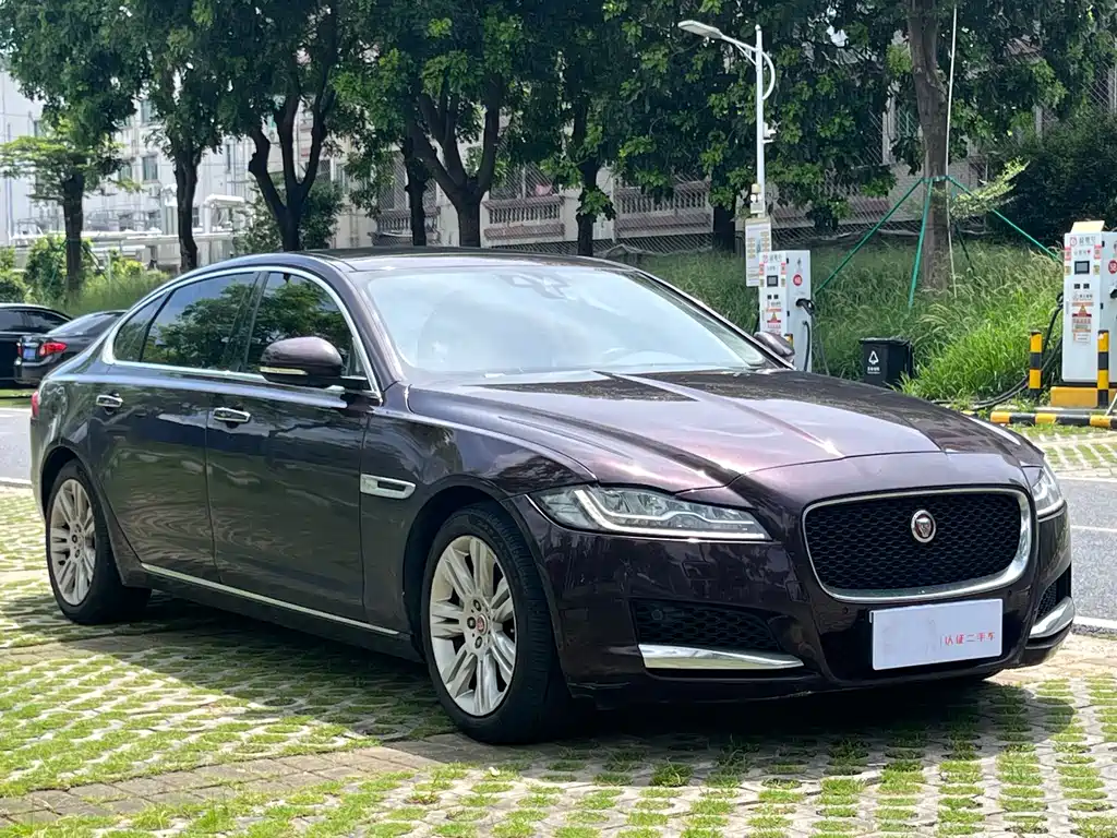 Jaguar XFL 2018 XFL 2.0T 250PS Premium