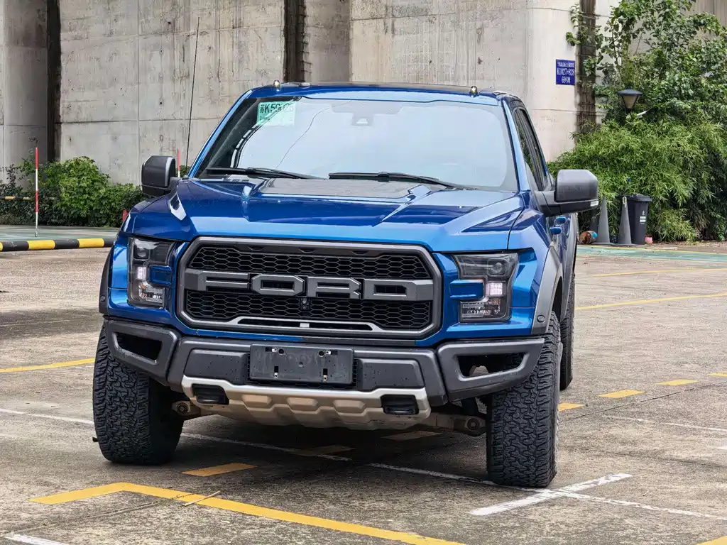 Ford F-150 Raptor — миниатюра 2