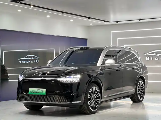 HONGMENG ZHIXING ASK THE WORLD M9 2025