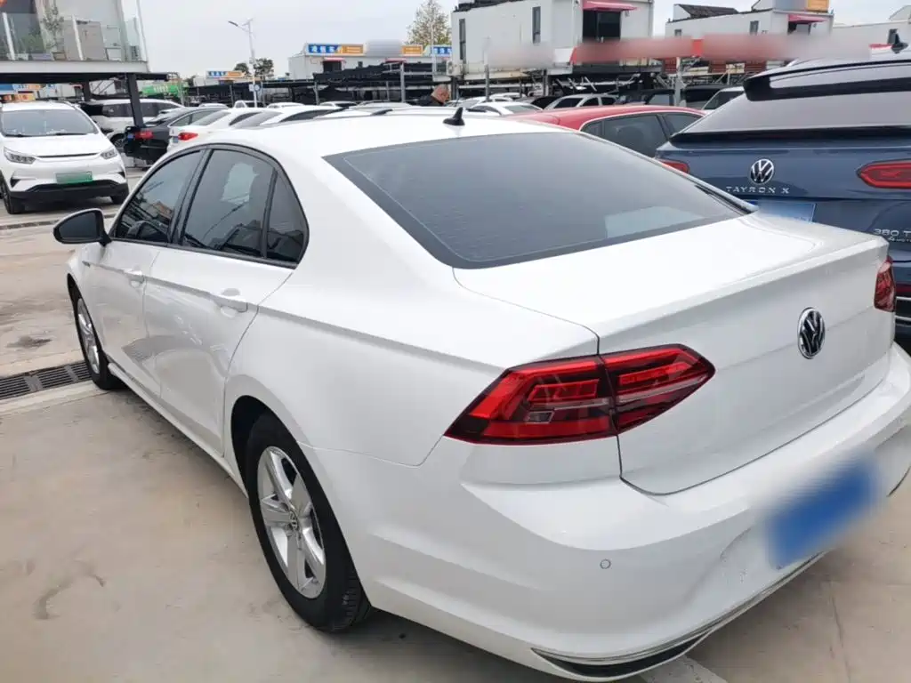 Volkswagen Lamando — миниатюра 5