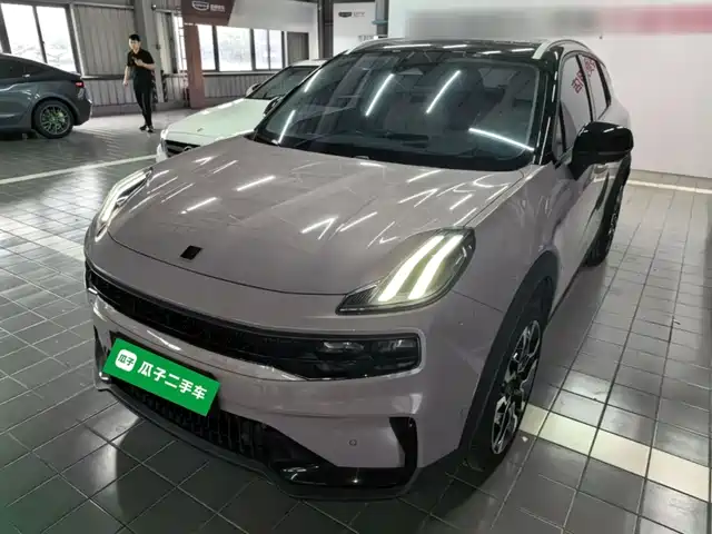 2023 Lynk & Co 06