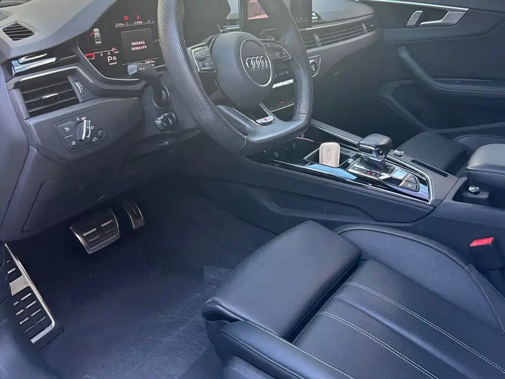 Audi A4L — миниатюра 8
