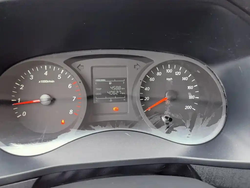 Wuling Hongguang PLUS — миниатюра 12