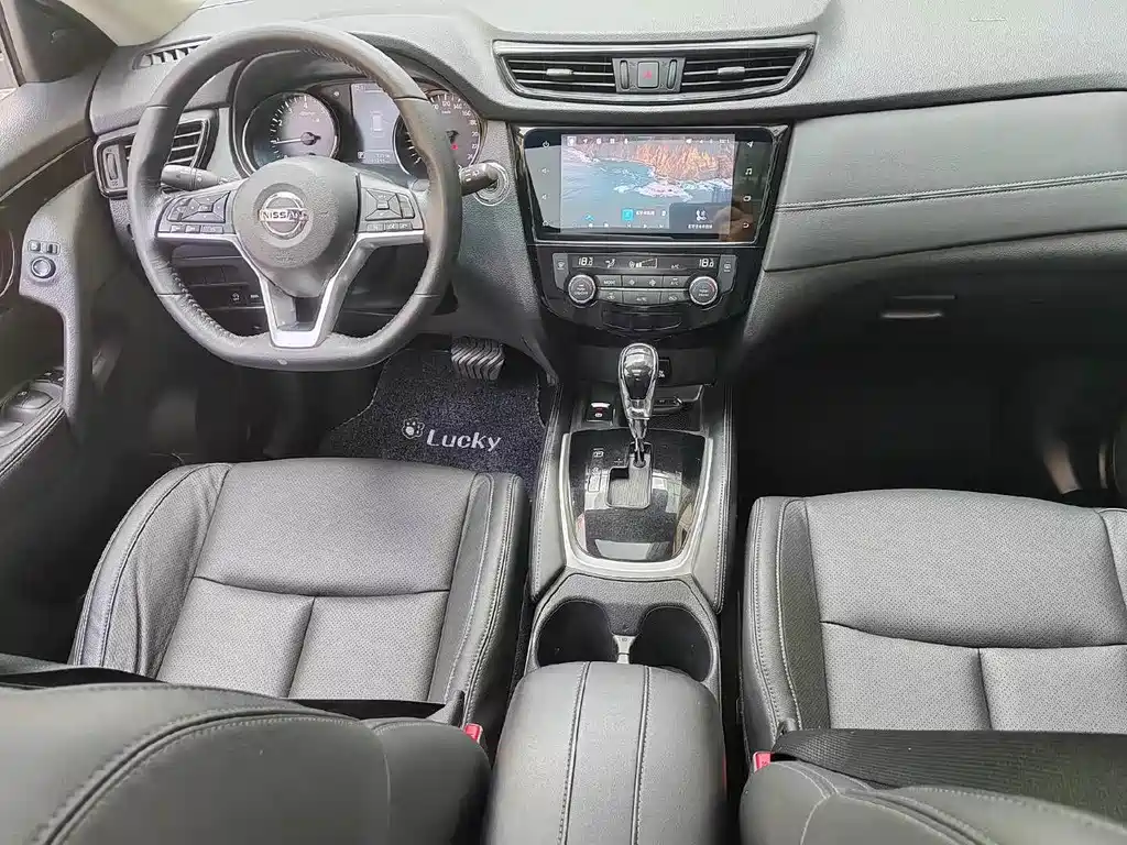Nissan X-Trail — миниатюра 5