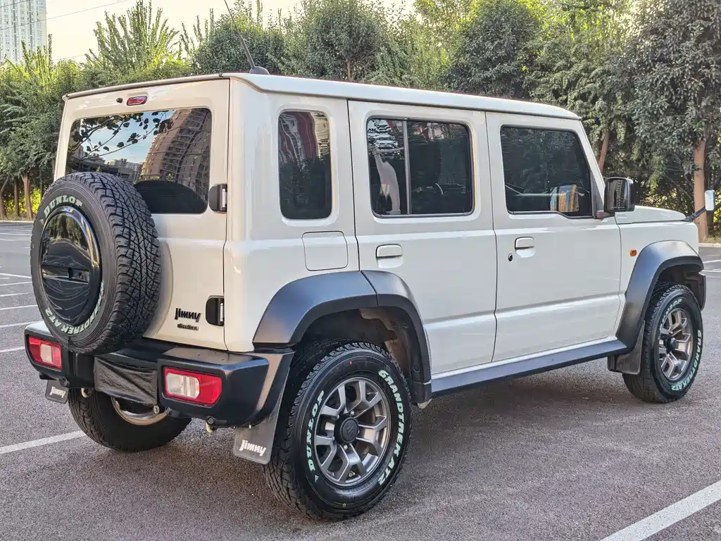 Suzuki Jimny — миниатюра 3