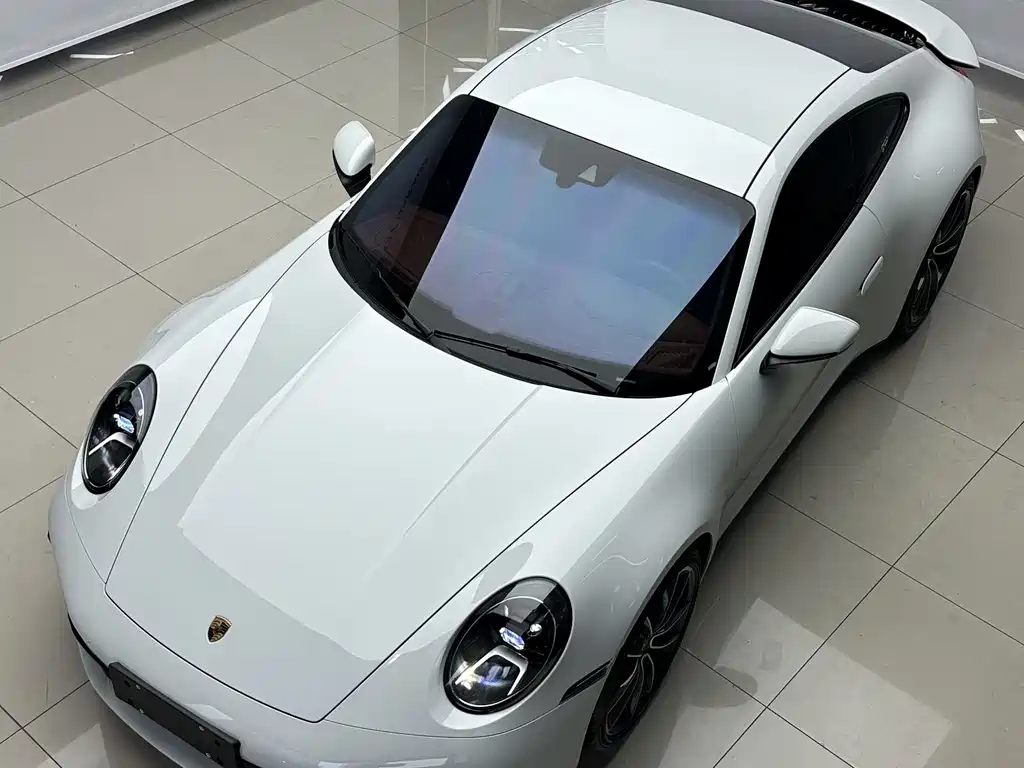 Porsche 911 2023 Carrera 3.0T