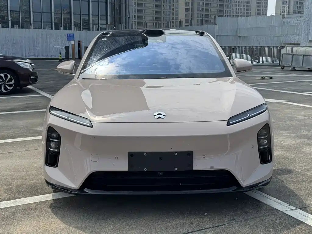 NIO ET5 — миниатюра 2