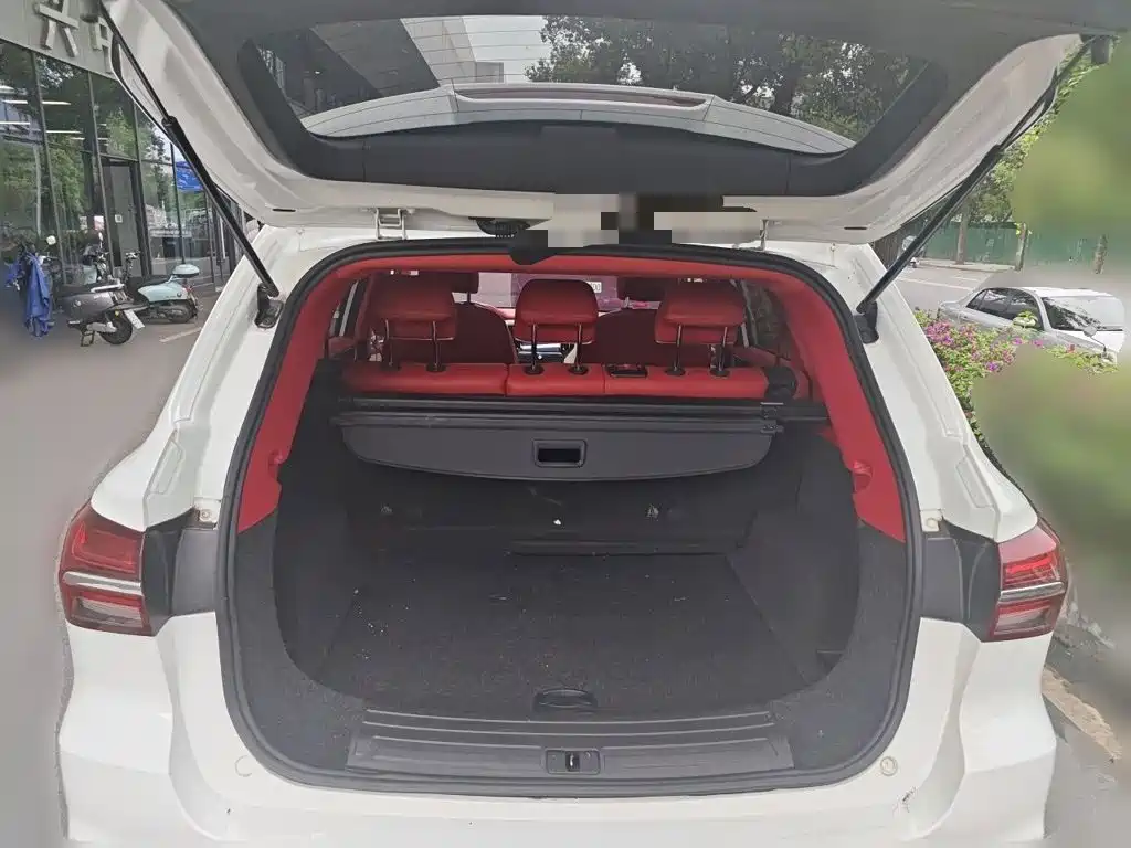 Roewe RX5 — миниатюра 15