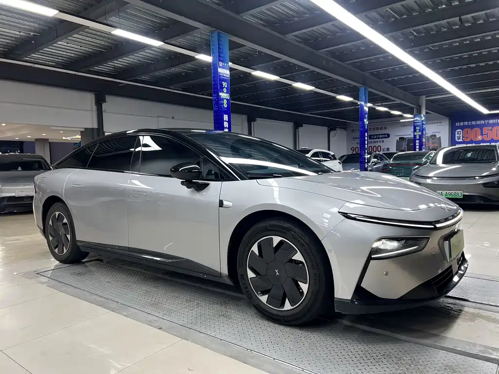 Xpeng P7 + 2024 Max