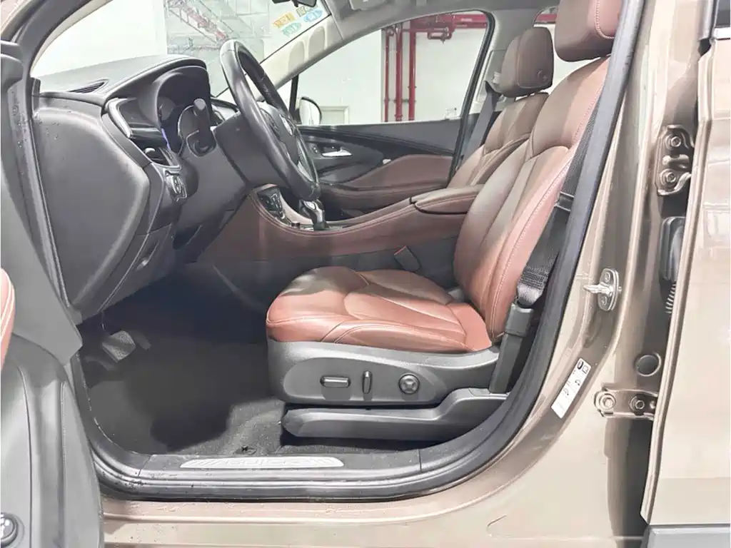 Buick Envision Plus — миниатюра 11