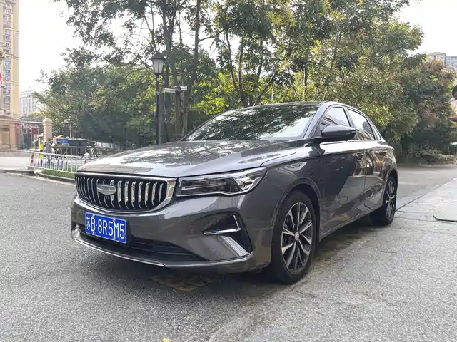 GEELY AUTOMOBILE EMGRAND 2025
