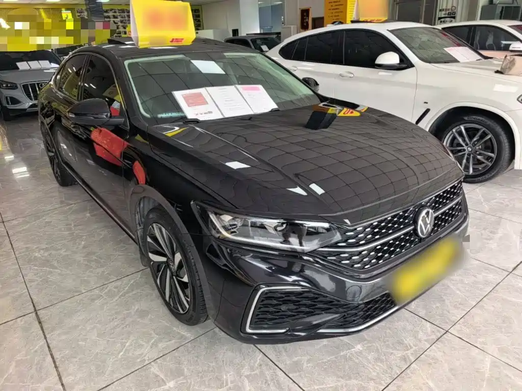 Volkswagen Passat 2022 330TSI Elite