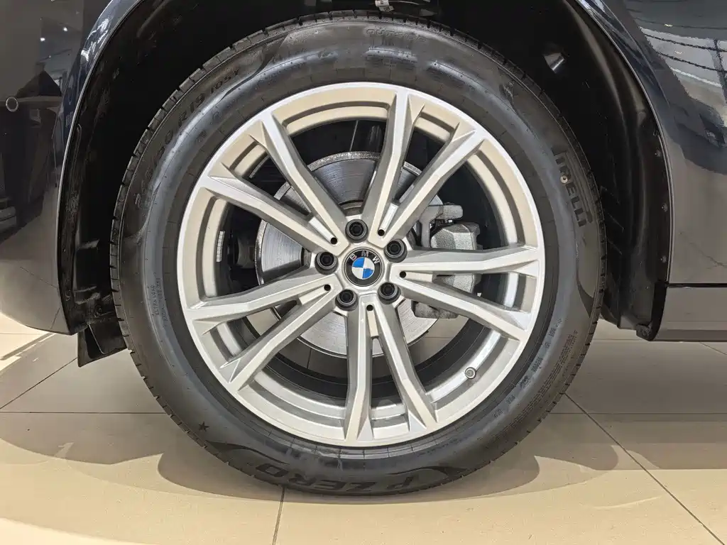 BMW X3 2025 xDrive25L Luxury