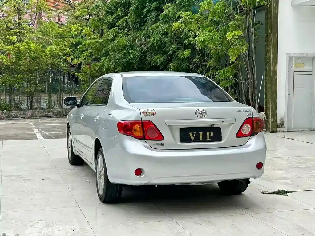 Toyota Corolla — миниатюра 7