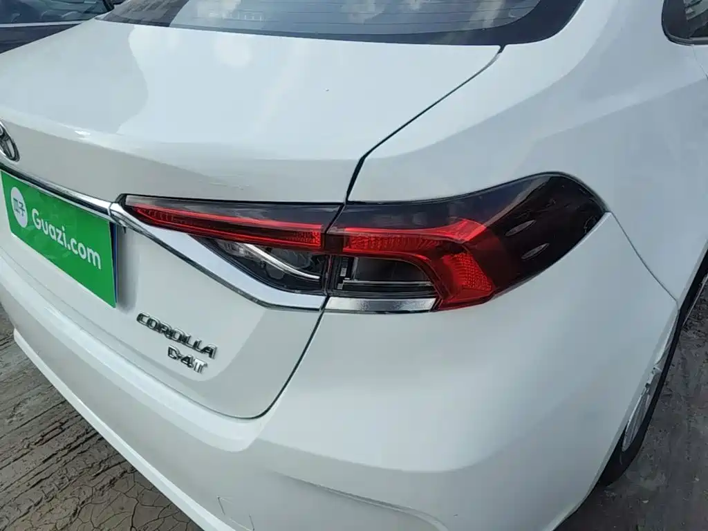Toyota Corolla — миниатюра 8