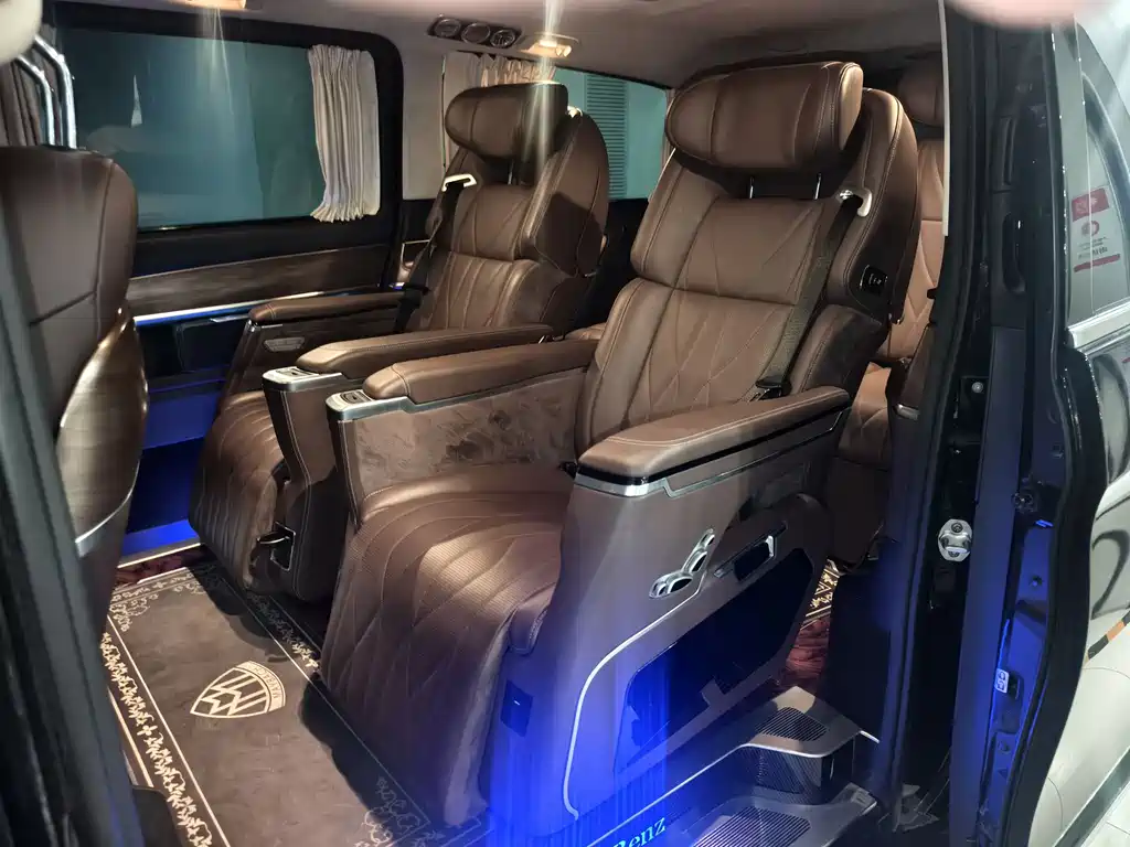 Mercedes-Benz V-Class V 2021 V 260 L Luxury