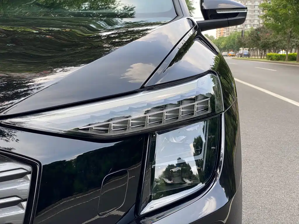 Audi Q5 e-tron 2024 50 e-tron quattro