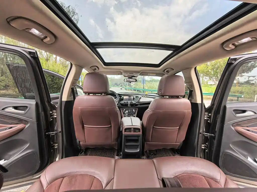 Buick Envision Plus — миниатюра 14