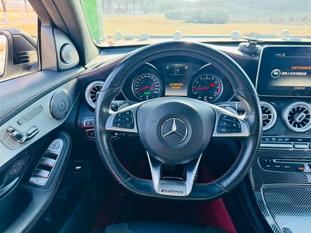 MERCEDES-BENZ GLC COUPE AMG