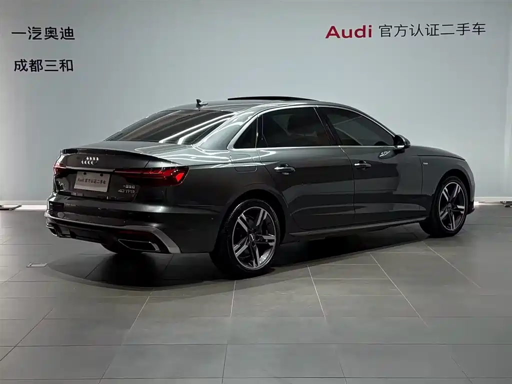 Audi A4L 2022 40 TFSI Luxury