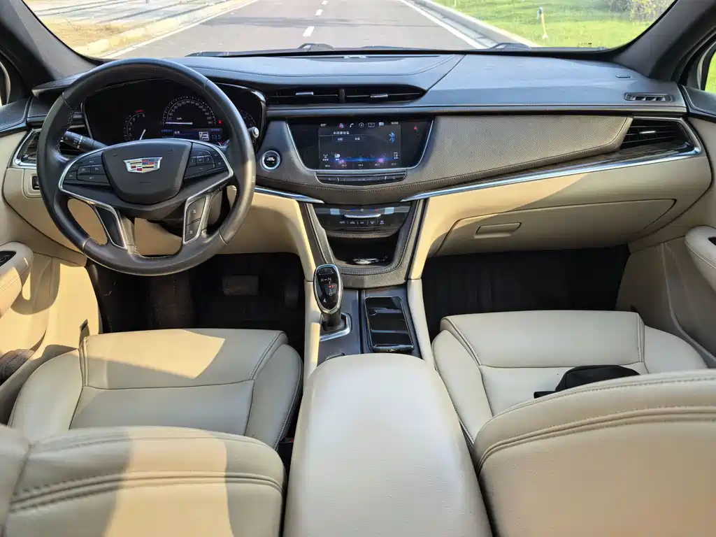 Cadillac XT5 — миниатюра 16