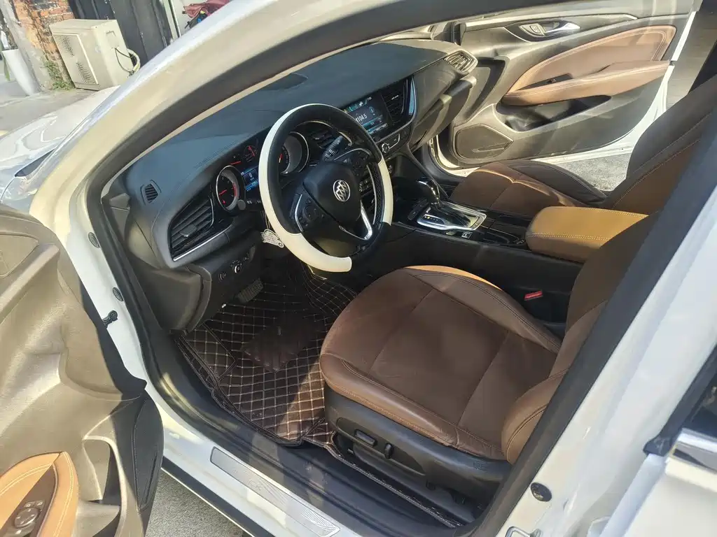 Buick Regal — миниатюра 4