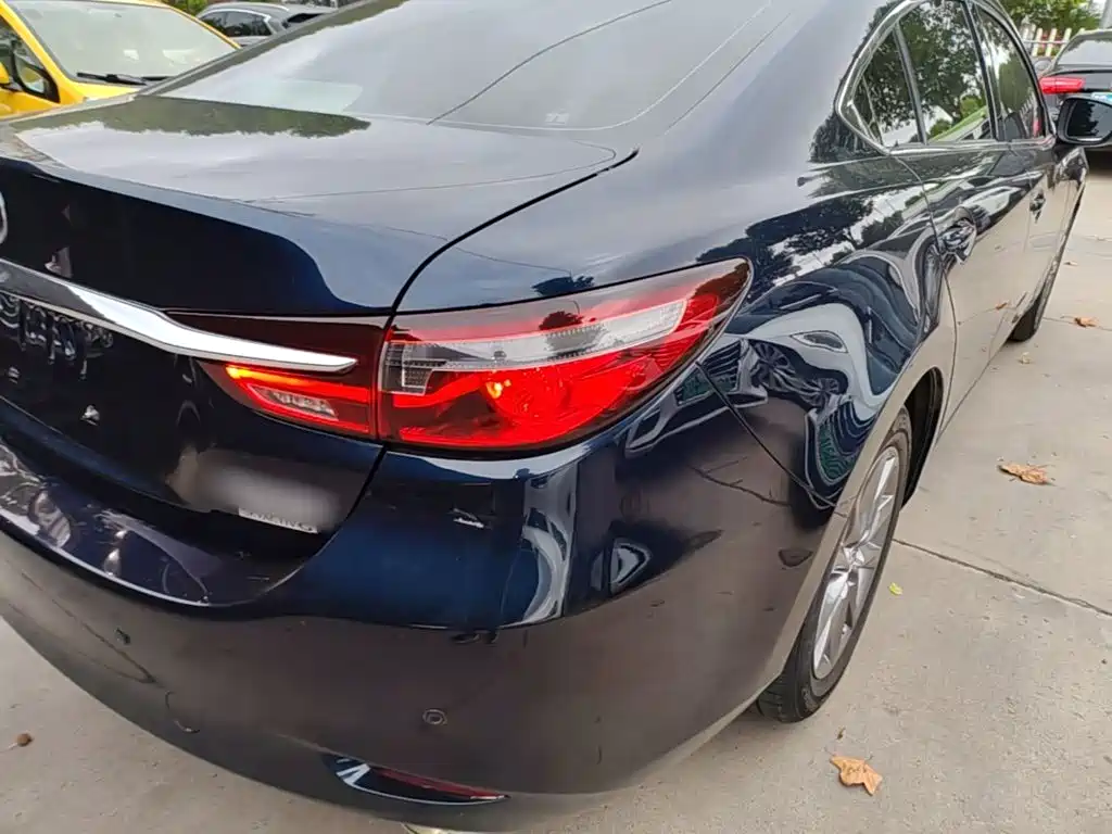 Mazda Atenza — миниатюра 8