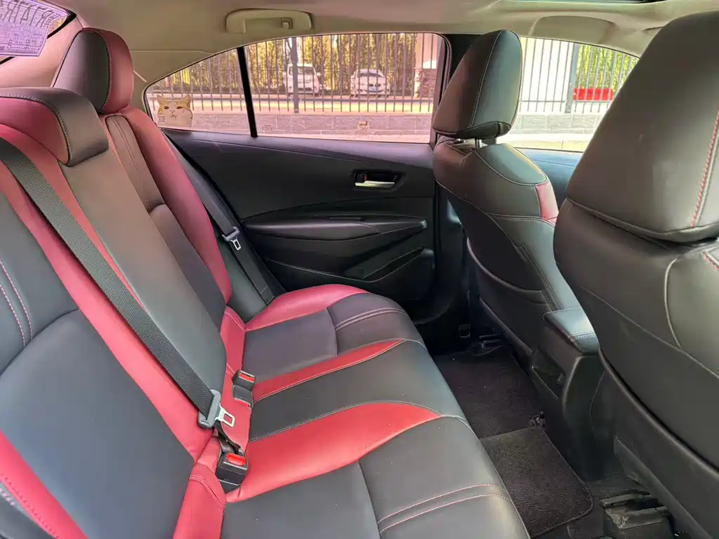 Toyota Corolla — миниатюра 12
