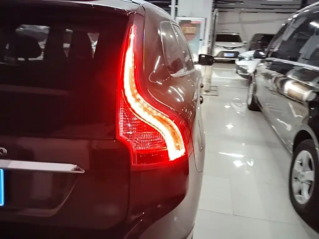 Volvo XC60 — миниатюра 8