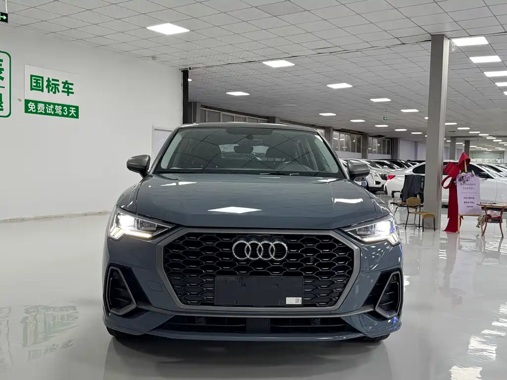 Audi Q3 Sportback — миниатюра 2