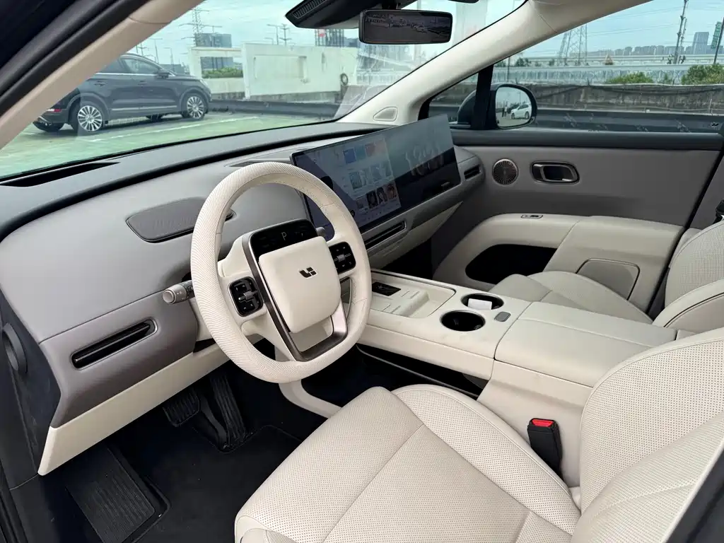 Li Auto Li i8 — миниатюра 4