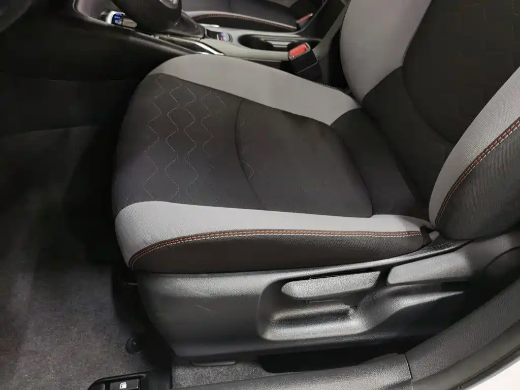 Toyota Corolla — миниатюра 20
