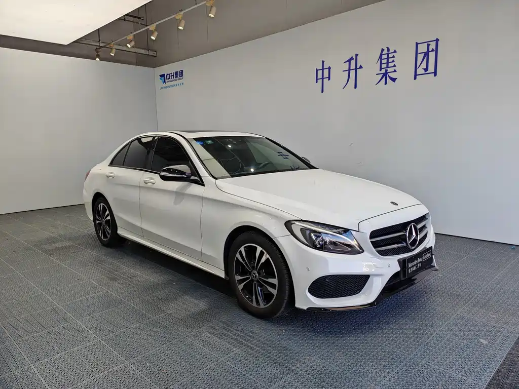 Mercedes-Benz C-Class — миниатюра 3