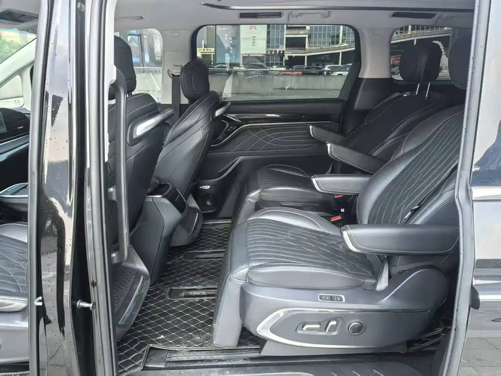 MAXUS Dajia 9 — миниатюра 10