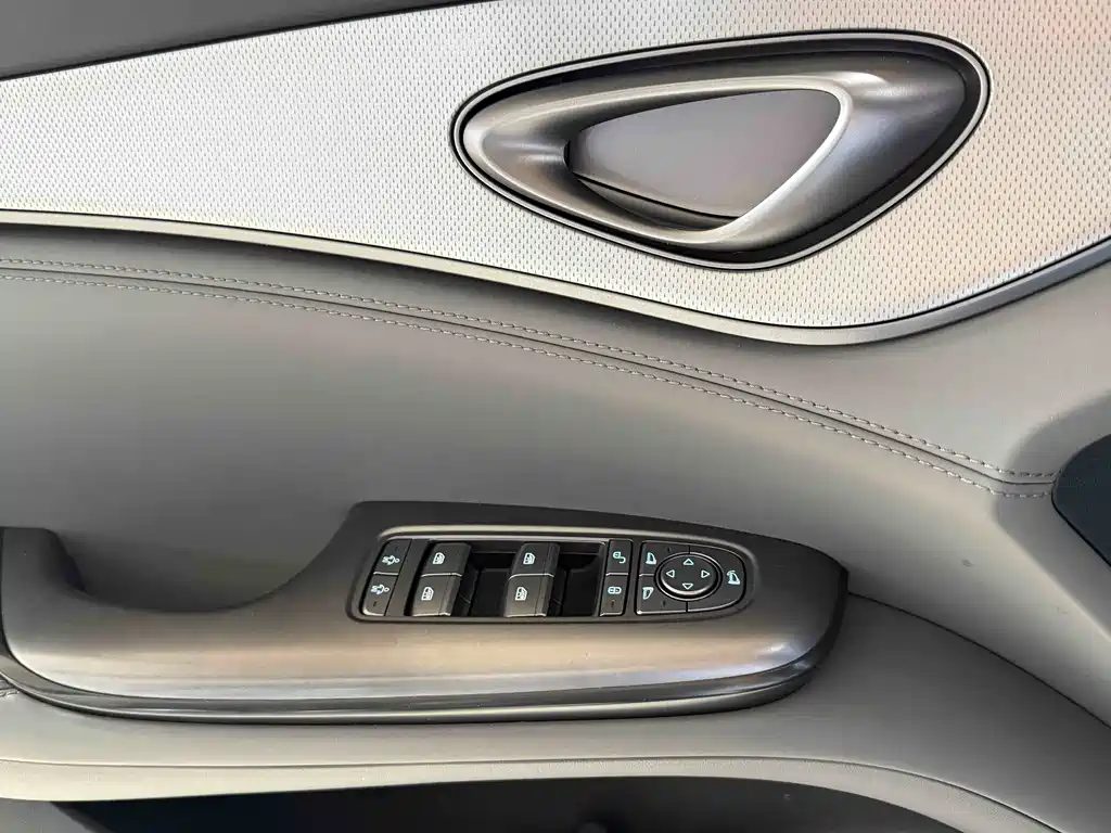 BYD Seal 07 DM-i 07 DM-i 2025 DM-i 1.5L 125km Elite