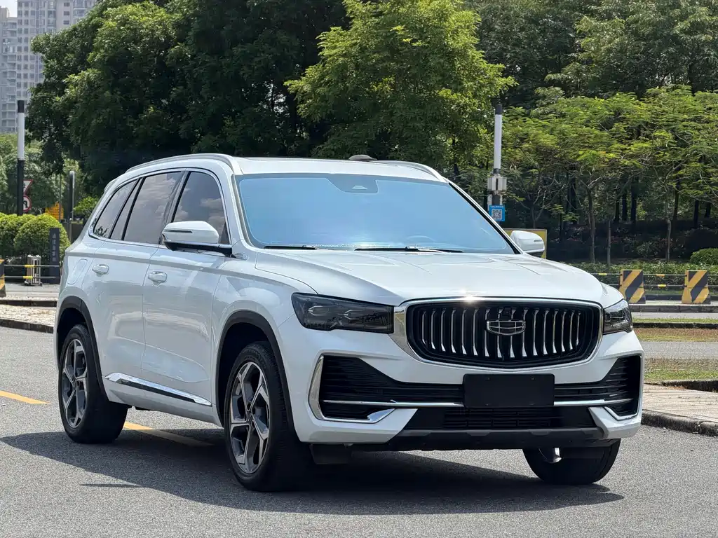 Geely Xingyue L — миниатюра 3