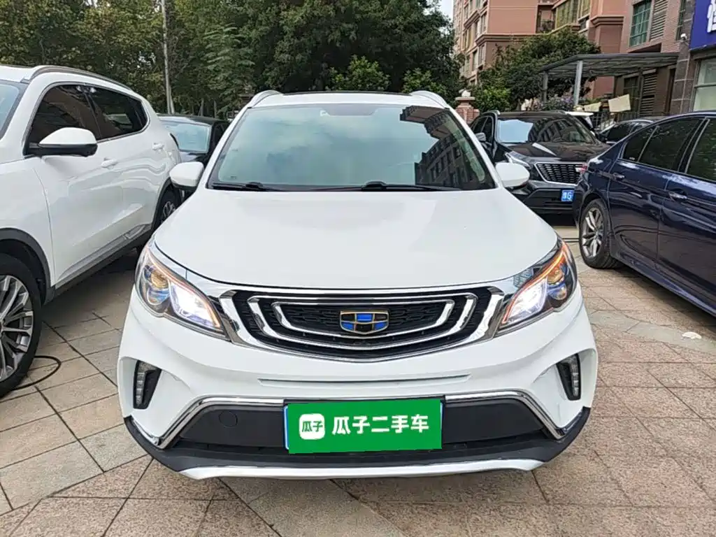 Geely Vision X3 — миниатюра 3