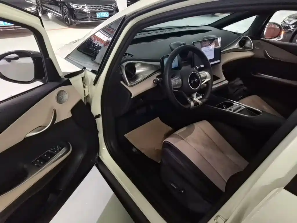 BYD Dolphin — миниатюра 16