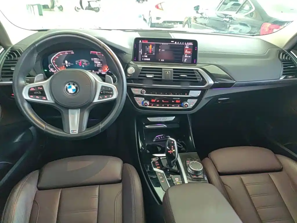 BMW X3 — миниатюра 10
